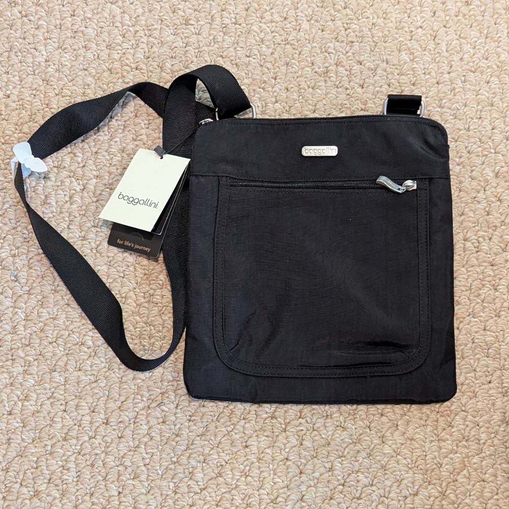 Baggallini Black Crossbody Bag